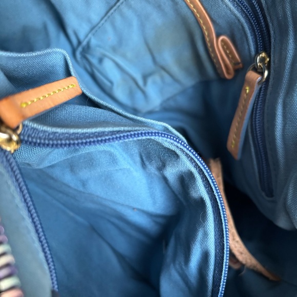 Dooney & Bourke Coated Canvas Heart Print Small Barrel Shoulder Bag Brown - Picture 13 of 14